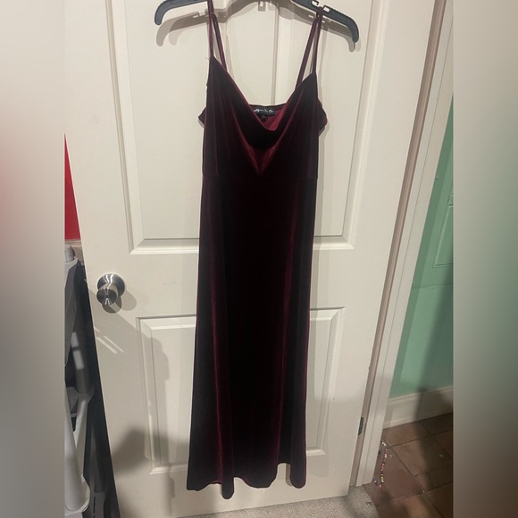 Velvet Red California Bay Co Long Dress size small - Picture 1 of 9